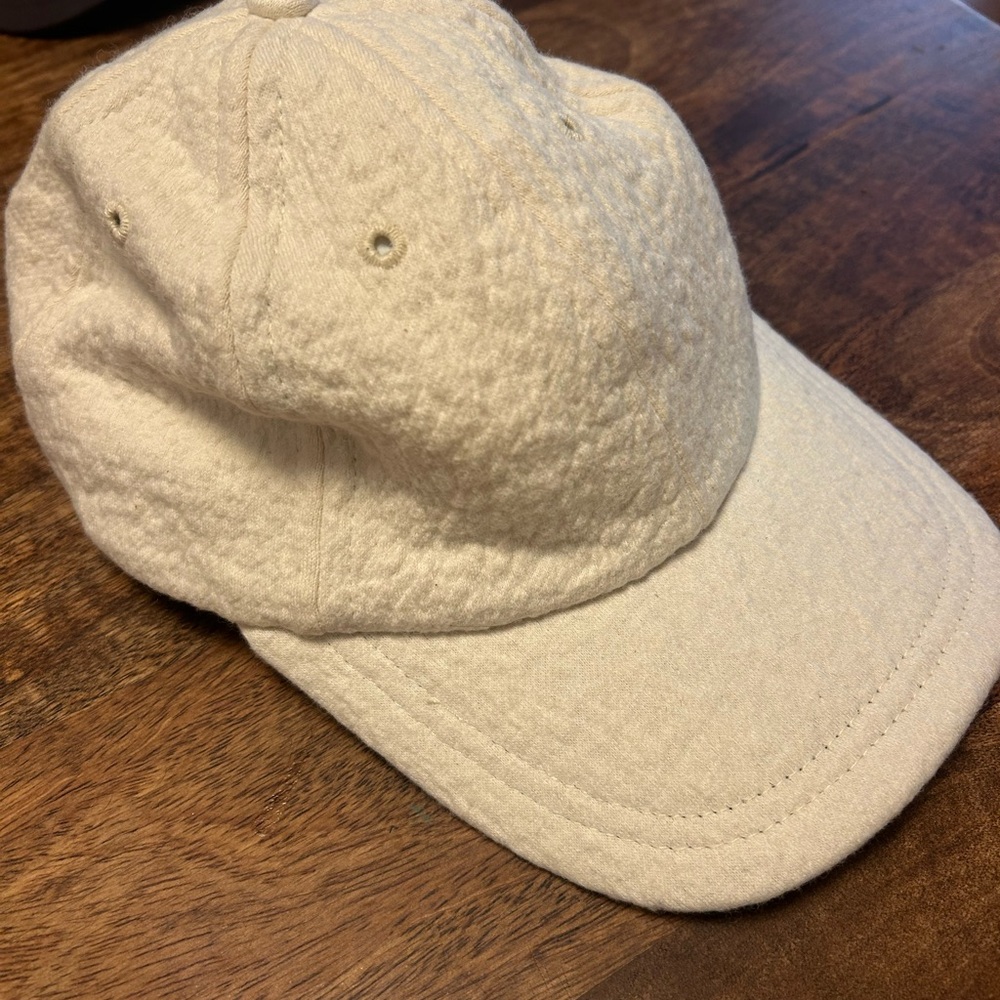 Janessa Leone Black and Cream Cap